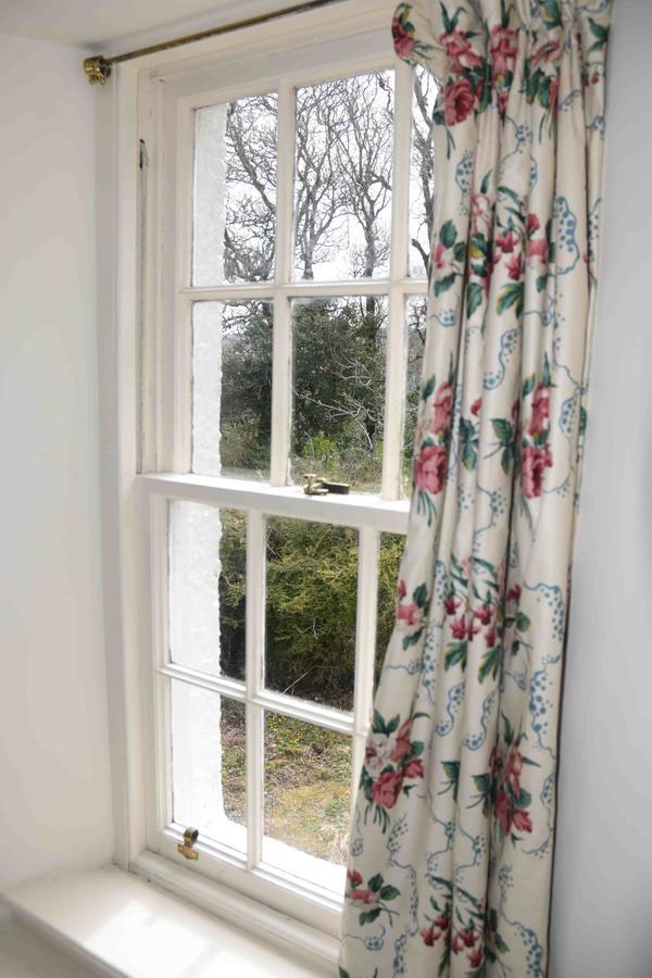 Mackinnon Cottage - 3 Bedroom Cottage Broadford (Isle of Skye) Bagian luar foto